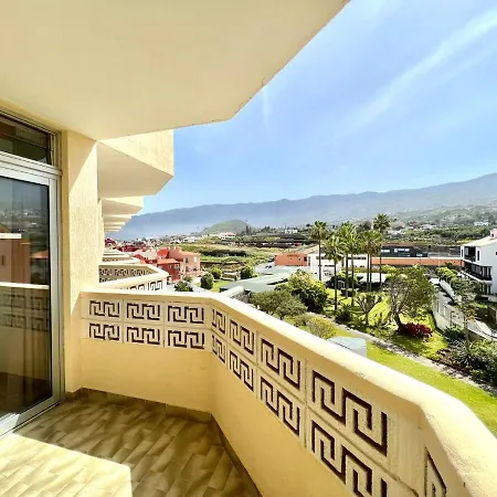 Appartement One Bedroom With Beautiful Pool, Breakfast Included